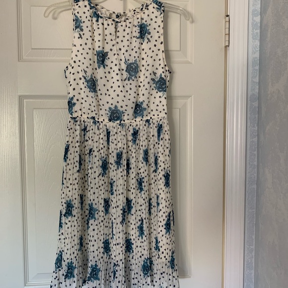 Maison Jules Dresses & Skirts - Maison Jules dress like new worn it once